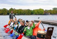 
                                  Drachenbootrennen: Das spar+bau-Team